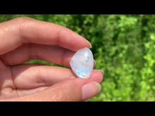 Charger et lire la vidéo dans la visionneuse de la Galerie, VENDU Labradorite "blanche" d'Inde 36