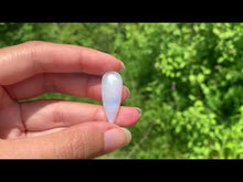 Charger et lire la vidéo dans la visionneuse de la Galerie, VENDU Labradorite "blanche" d'Inde 33