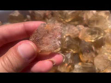 Charger et lire la vidéo dans la visionneuse de la Galerie, Citrine brut 31