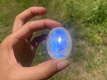 Charger l'image dans la galerie, VENDU Labradorite blanche d'Afrique 26