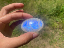 Charger l'image dans la galerie, VENDU Labradorite blanche d'Afrique 26