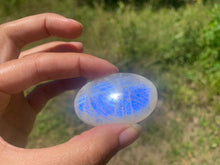 Charger l'image dans la galerie, VENDU Labradorite blanche d'Afrique 26