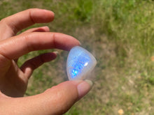 Charger l'image dans la galerie, VENDU Labradorite blanche d'Afrique 30