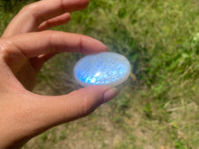 Charger l'image dans la galerie, VENDU Labradorite blanche d'Afrique 32