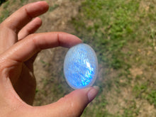 Charger l'image dans la galerie, VENDU Labradorite blanche d'Afrique 32