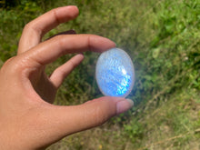 Charger l'image dans la galerie, VENDU Labradorite blanche d'Afrique 32