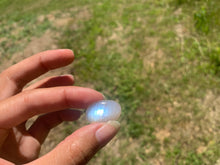 Charger l'image dans la galerie, VENDU Labradorite blanche d'Afrique 36