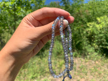 Charger l'image dans la galerie, Perles en labradorite, disque facetté