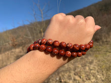 Charger l'image dans la galerie, Perles en jaspe peau de serpent entre 8 et 10mm