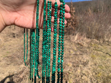 Charger l'image dans la galerie, Perles en malachite facettées entre 2 et 6,5mm