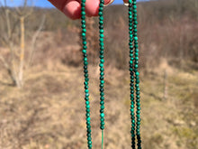 Charger l'image dans la galerie, Perles en malachite facettées entre 2 et 6,5mm