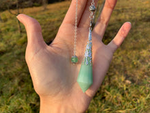 Charger l'image dans la galerie, Pendule en aventurine verte