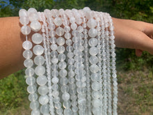 Charger l'image dans la galerie, Perles en calcite translucide entre 4 et 12mm