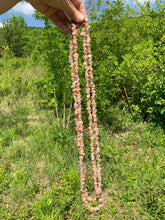 Charger l'image dans la galerie, Perles en pierre de lune pêche, forme chips