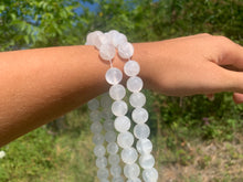 Charger l'image dans la galerie, Perles en calcite translucide entre 4 et 12mm