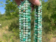 Charger l'image dans la galerie, Perles en chrysoprase entre 4 et 10mm