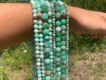 Charger l'image dans la galerie, Perles en chrysoprase entre 4 et 10mm