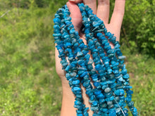Charger l'image dans la galerie, Perles en apatite, forme chips