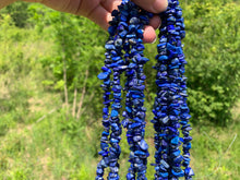 Charger l'image dans la galerie, Perles en lapis-lazuli, forme chips