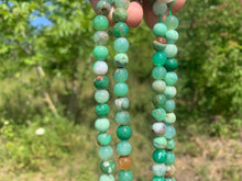 Charger l'image dans la galerie, Perles en chrysoprase entre 4 et 10mm