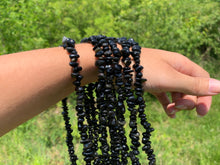 Charger l'image dans la galerie, Perles en obsidienne oeil céleste (arc-en-ciel), forme chips