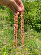 Charger l'image dans la galerie, Perles en pierre de soleil, forme chips