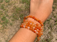 Charger l'image dans la galerie, Perles en agate mélangée avec des cornalines entre 4 et 14mm