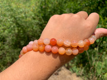 Charger l'image dans la galerie, Perles en agate mélangée avec des cornalines entre 4 et 14mm