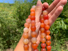 Charger l'image dans la galerie, Perles en agate mélangée avec des cornalines entre 4 et 14mm