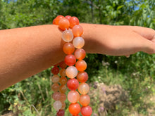 Charger l'image dans la galerie, Perles en agate mélangée avec des cornalines entre 4 et 14mm