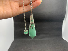 Charger l'image dans la galerie, Pendule en aventurine verte