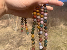 Charger l'image dans la galerie, Perles en jaspe océan entre 4 et 10mm