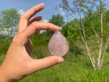 Charger l'image dans la galerie, VENDU Quartz rose 24