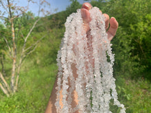 Charger l'image dans la galerie, Perles en cristal de roche, forme chips