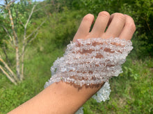 Charger l'image dans la galerie, Perles en cristal de roche, forme chips