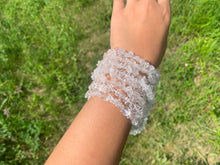 Charger l'image dans la galerie, Perles en cristal de roche, forme chips