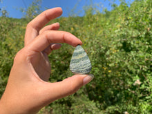 Charger l'image dans la galerie, Chrysotile Serpentine 6