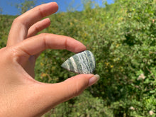 Charger l'image dans la galerie, Chrysotile Serpentine 6