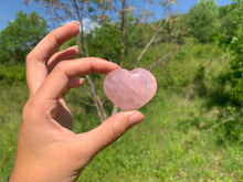 Charger l'image dans la galerie, Coeurs en quartz rose
