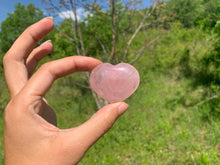 Charger l'image dans la galerie, Coeurs en quartz rose