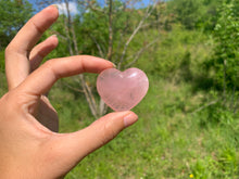 Charger l'image dans la galerie, Coeurs en quartz rose