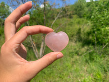 Charger l'image dans la galerie, Coeurs en quartz rose