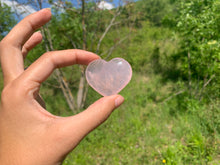 Charger l'image dans la galerie, Coeurs en quartz rose