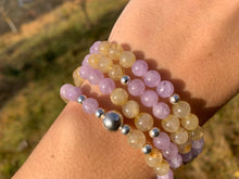 Charger l'image dans la galerie, Mala "Un vent de liberté"