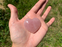 Charger l'image dans la galerie, Coeurs en quartz rose