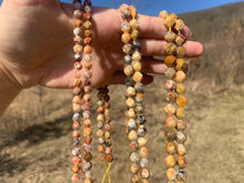 Charger l'image dans la galerie, Perles en agate crazy lace, forme diamant, entre 6 et 10mm