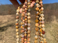 Charger l'image dans la galerie, Perles en agate crazy lace, forme diamant, entre 6 et 10mm