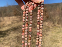 Charger l'image dans la galerie, Perles en rhodochrosite entre 6 et 10mm