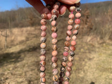 Charger l'image dans la galerie, Perles en rhodochrosite entre 6 et 10mm