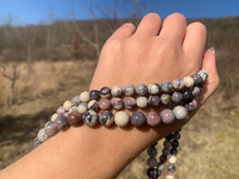 Charger l'image dans la galerie, Perles en jaspe porcelaine entre 8 et 10mm